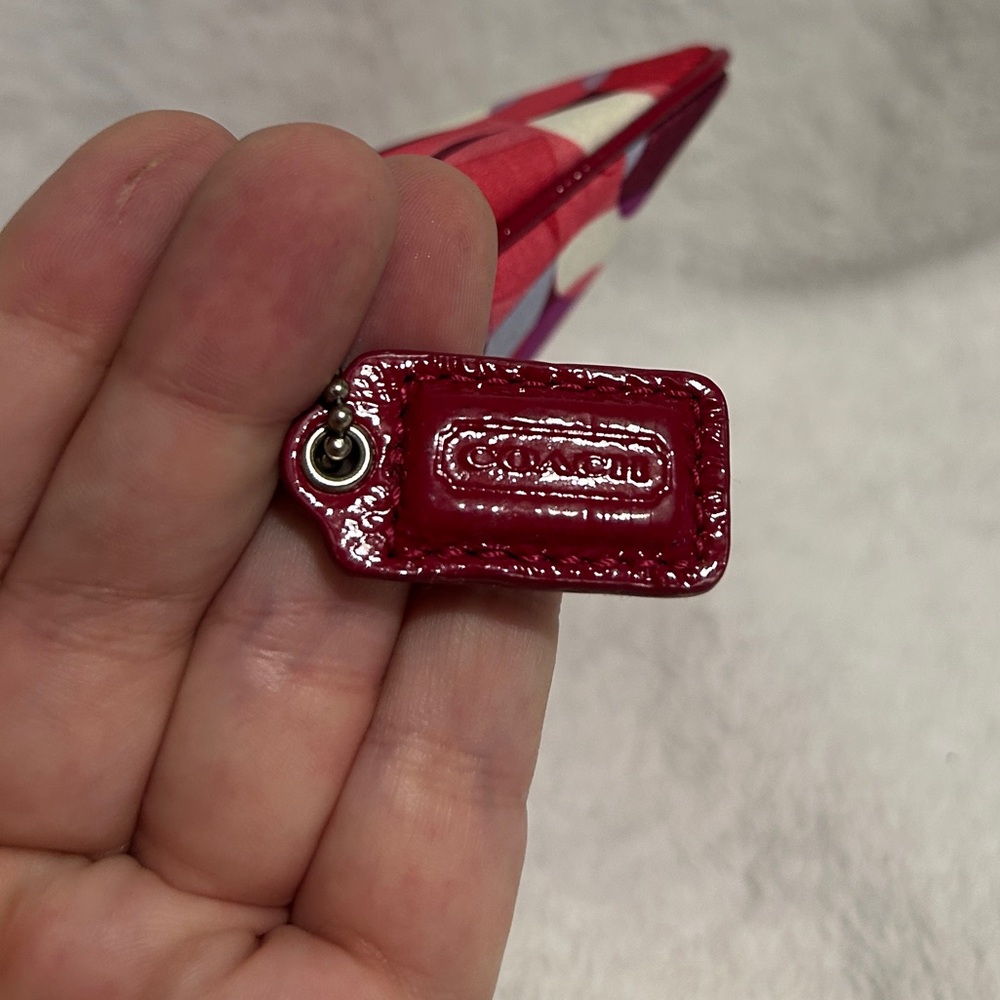 Coach Poppy Wristlet - Picture 3 of 7